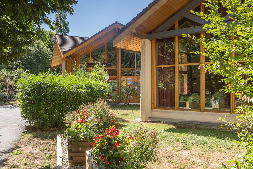 Le Bois Dormant-hotel Restaurant & Logis Hotel Champagnole