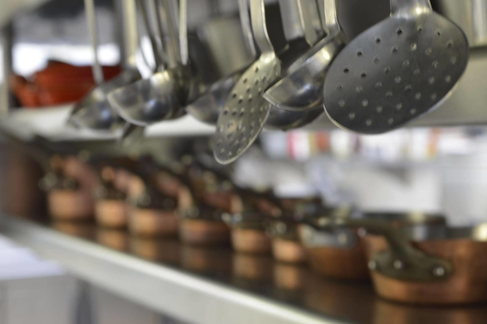 Le Bois Dormant-hotel Restaurant & Logis Hotel Champagnole